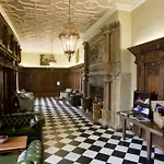Hazlewood Castle & Летний дом Тадкастер