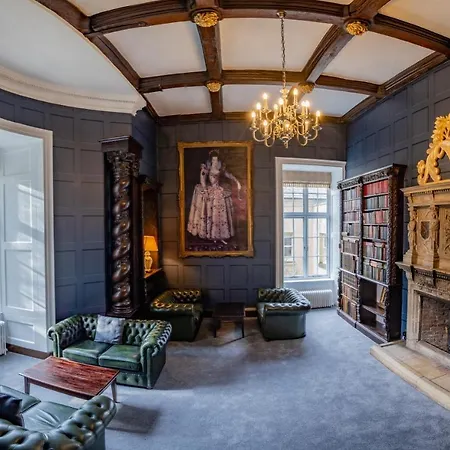Hazlewood Castle & *