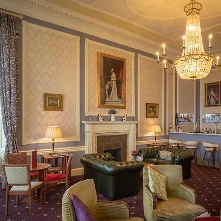 Gospodarstwo wiejskie Hazlewood Castle&spa