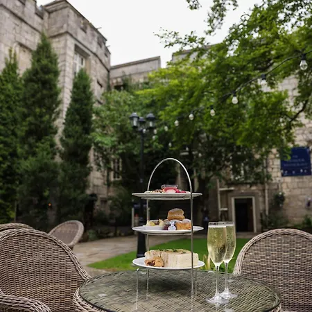 Hazlewood Castle&spa Gospodarstwo wiejskie Tadcaster