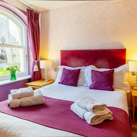 Casa di campagna Hazlewood Castle &