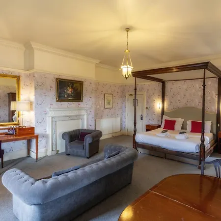 Casa di campagna Hazlewood Castle &