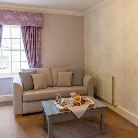 Gospodarstwo wiejskie Hazlewood Castle&spa *