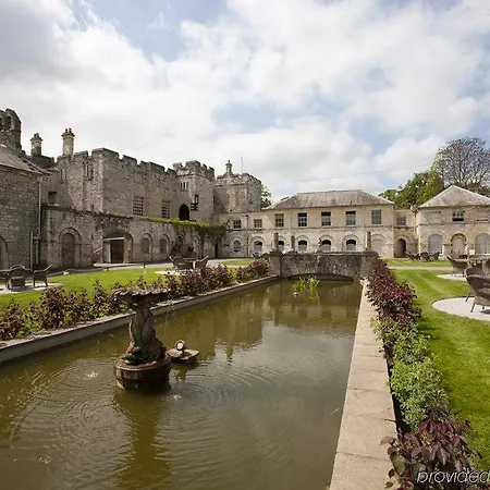 Country house Hazlewood Castle & *