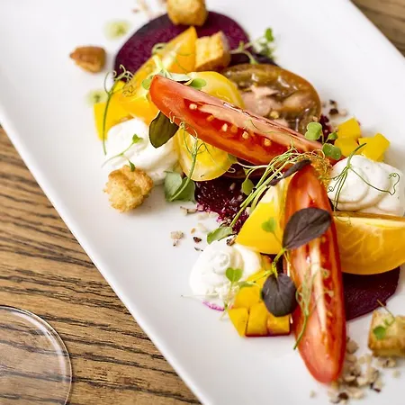 Country house Hazlewood Castle &