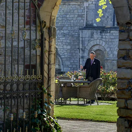 Hazlewood Castle & Country house *