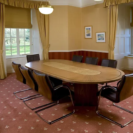 Country house Hazlewood Castle & Tadcaster