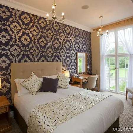 Hazlewood Castle & *