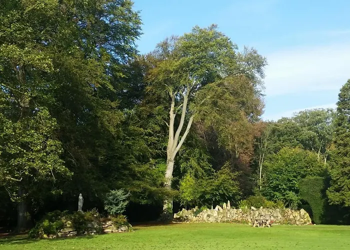 Hazlewood Castle & Country house Tadcaster