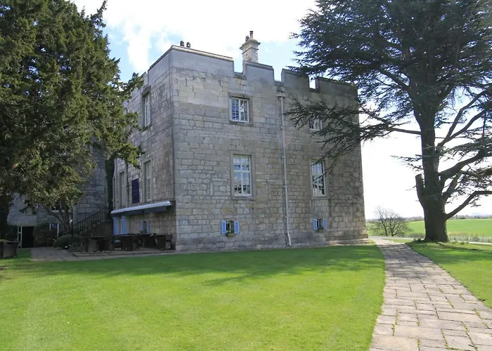 Landhaus Hazlewood Castle & *