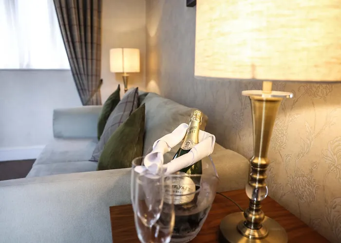 Hazlewood Castle & Country house Tadcaster