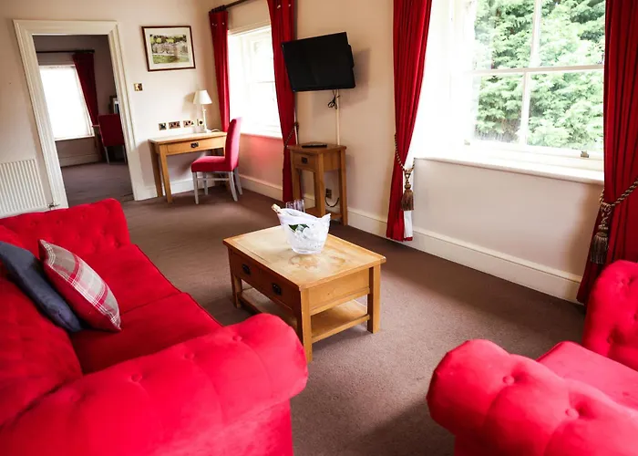 Séjour à la campagne Hazlewood Castle & *