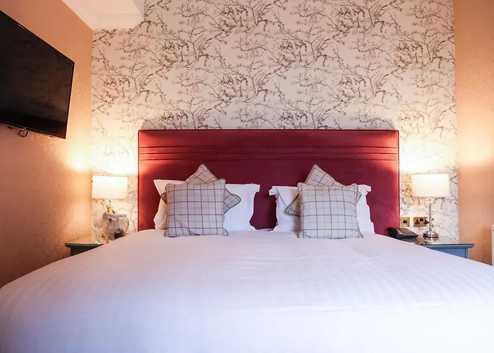 Hazlewood Castle & Country house Tadcaster